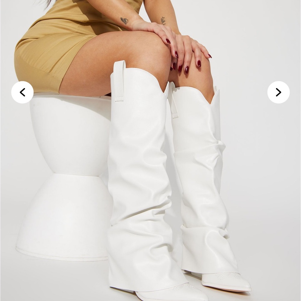 Elegant White Women's Knee-High Boots